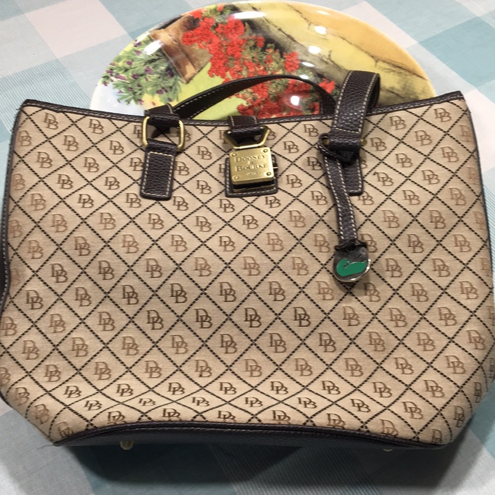 Dooney and Bourke purse